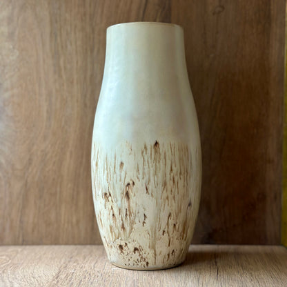 Kate vase