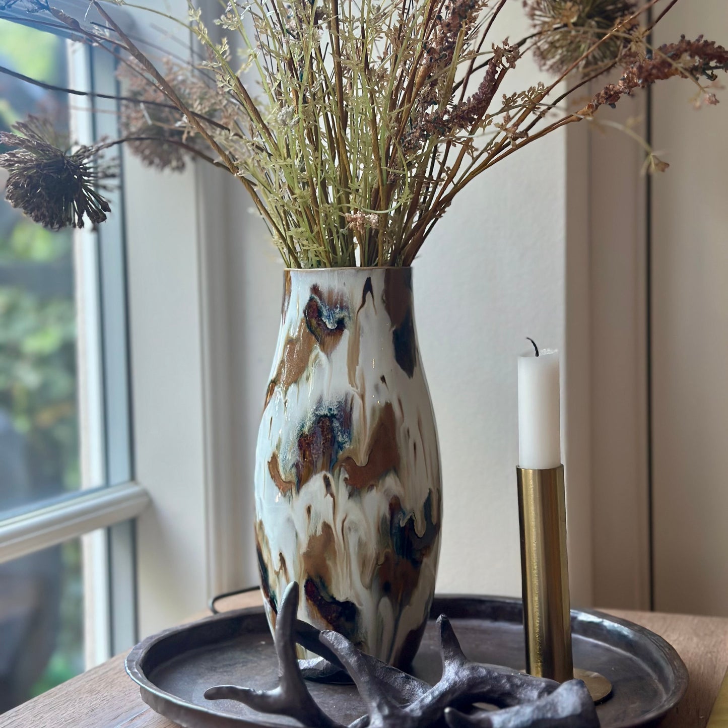 Caramel vase